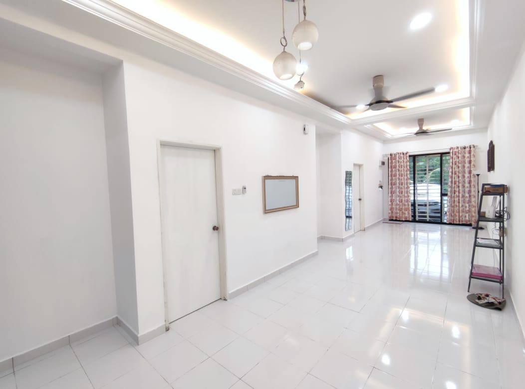 Single Storey Terrace Taman Dataran Abadi Sepang - photo 7