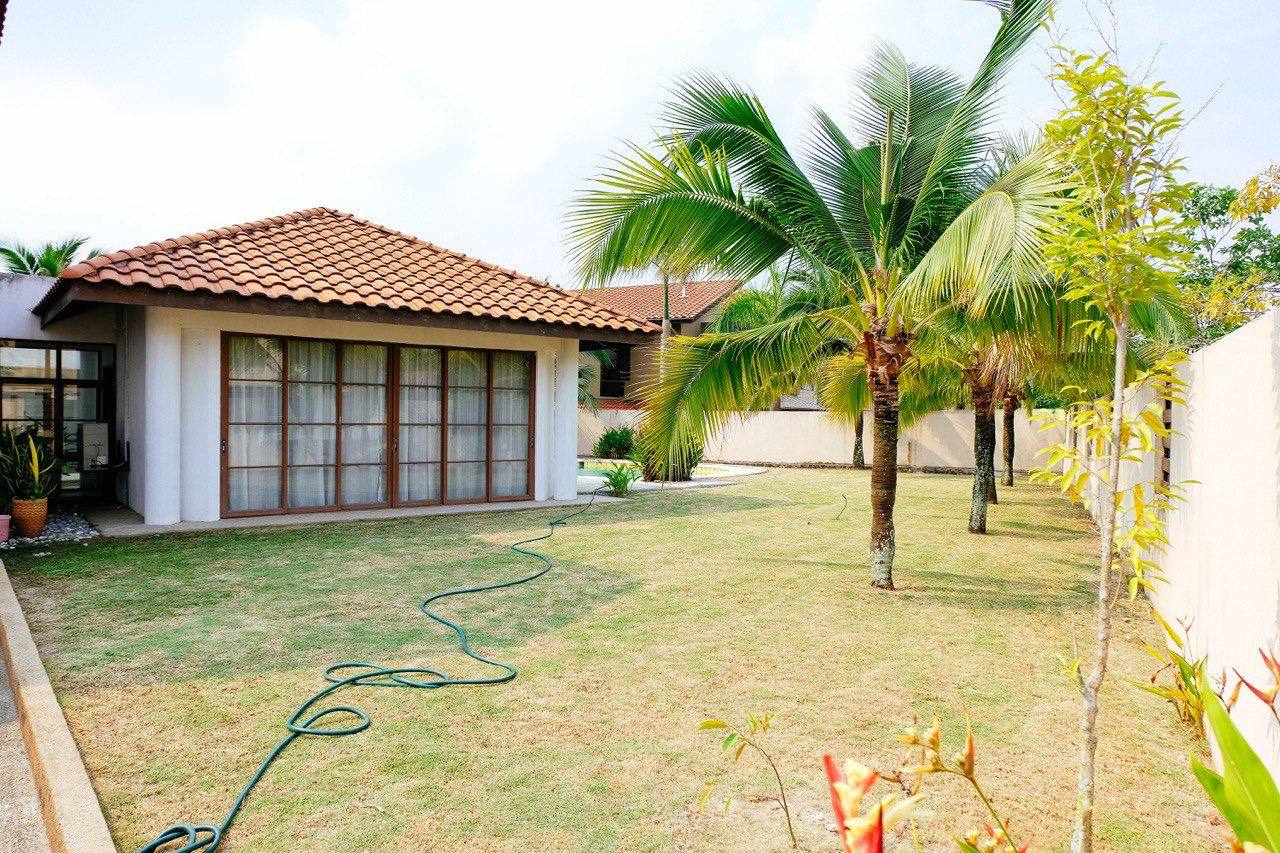 Freehold Bungalow Nova Banyan Close Bukit Mahkota - photo 7