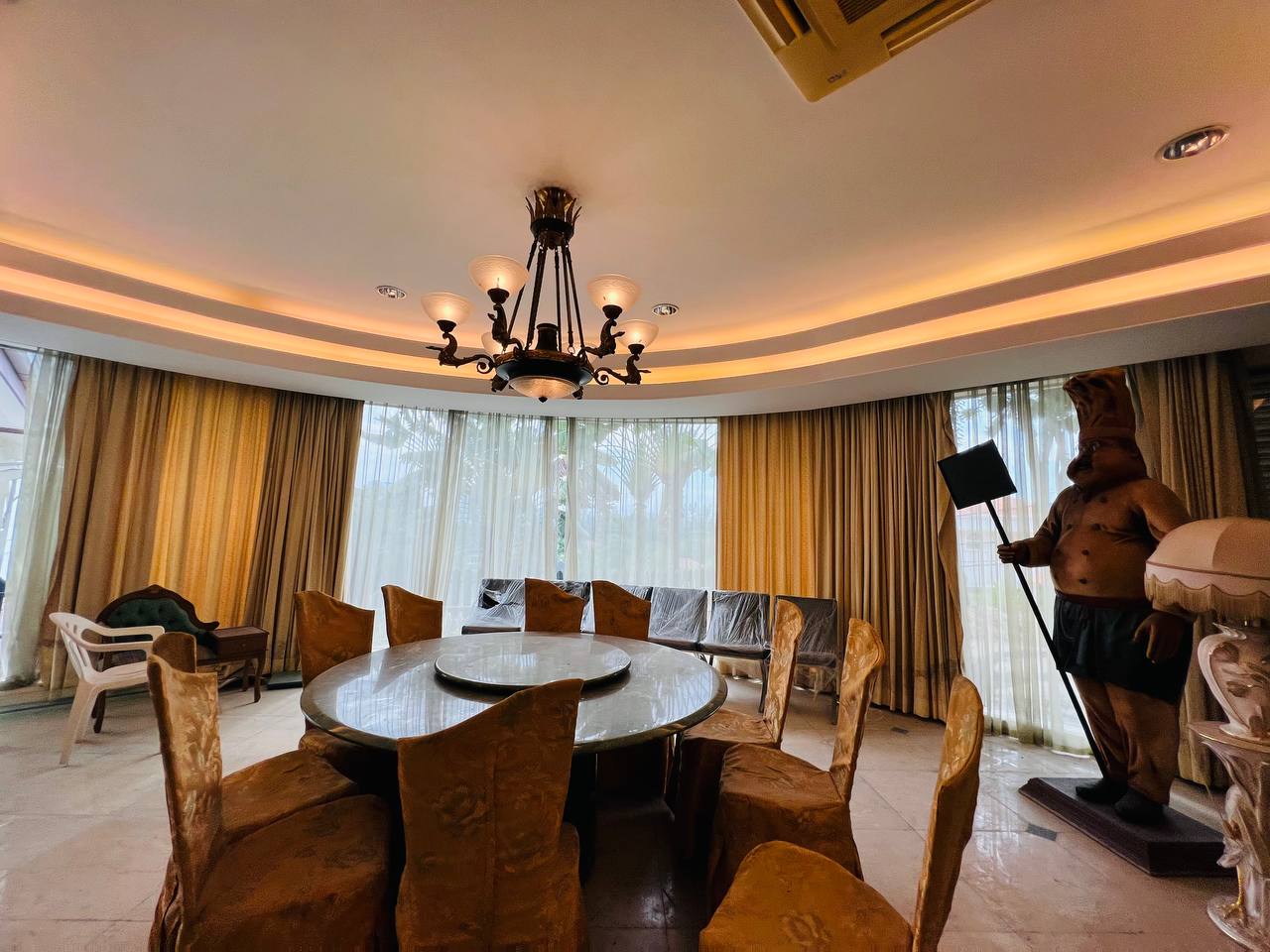 Freehold Bungalow Country Heights Kajang - photo 8