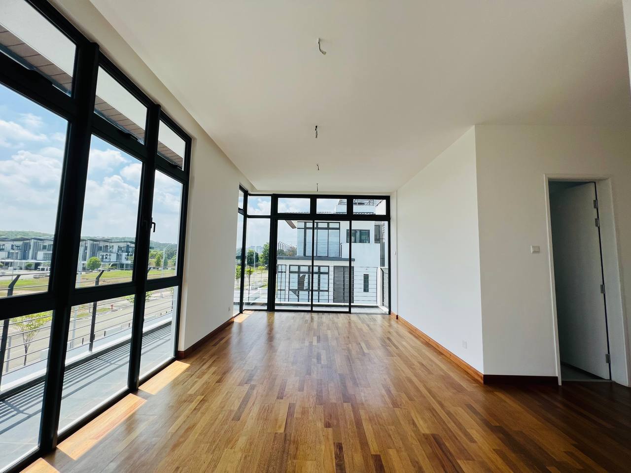 Freehold Semi D Three Storey Putrajaya - photo 3