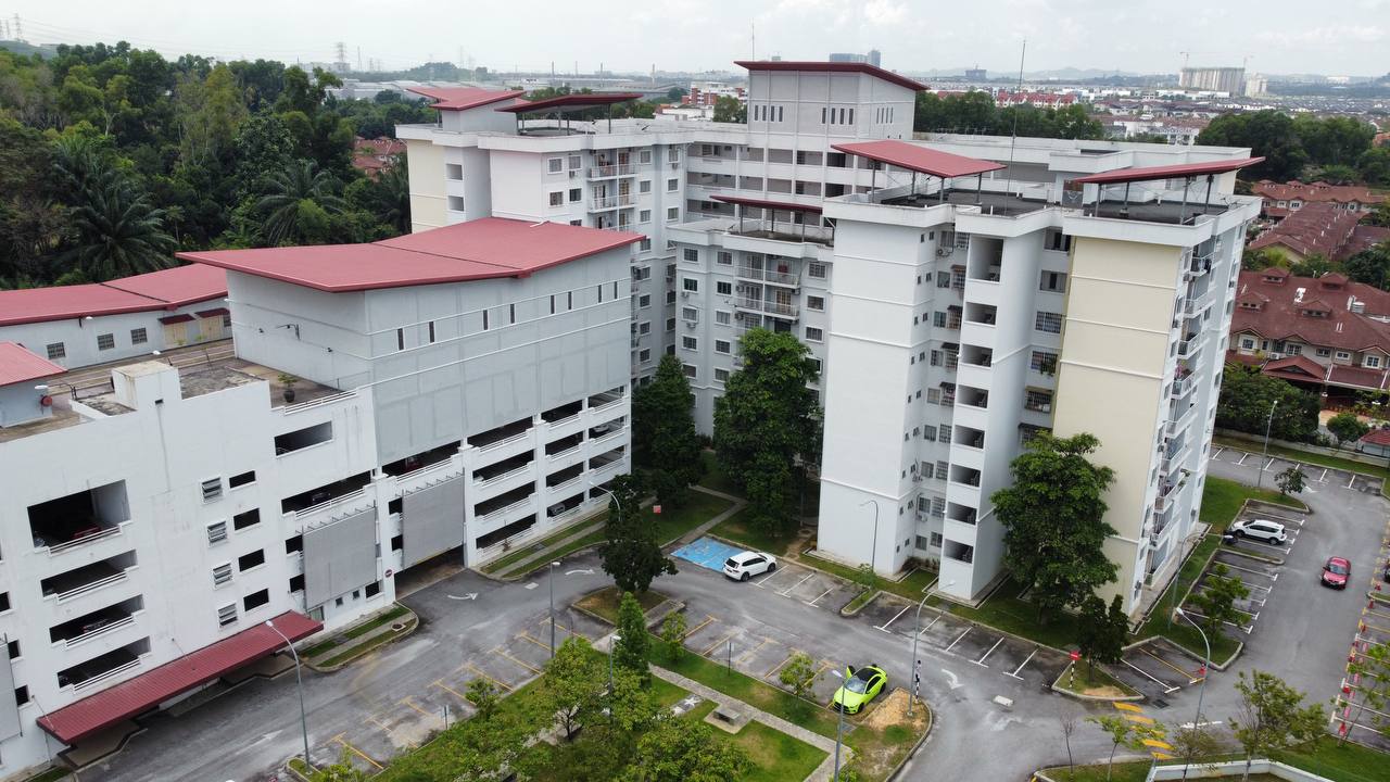 Kristal Heights Seksyen Tujuh Shah Alam