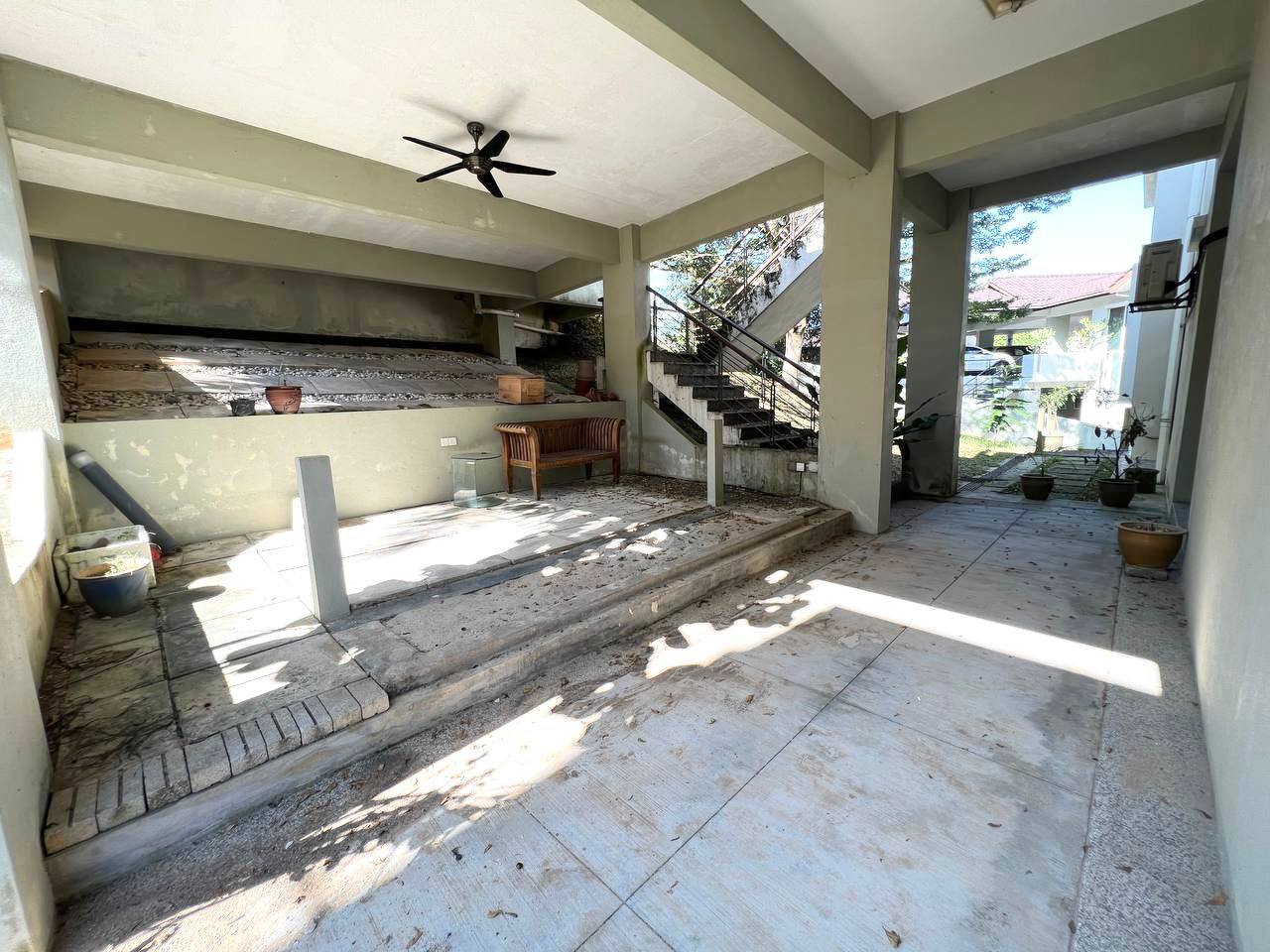 Furnished Three Storey Bungalow Kayangan Heights - photo 6