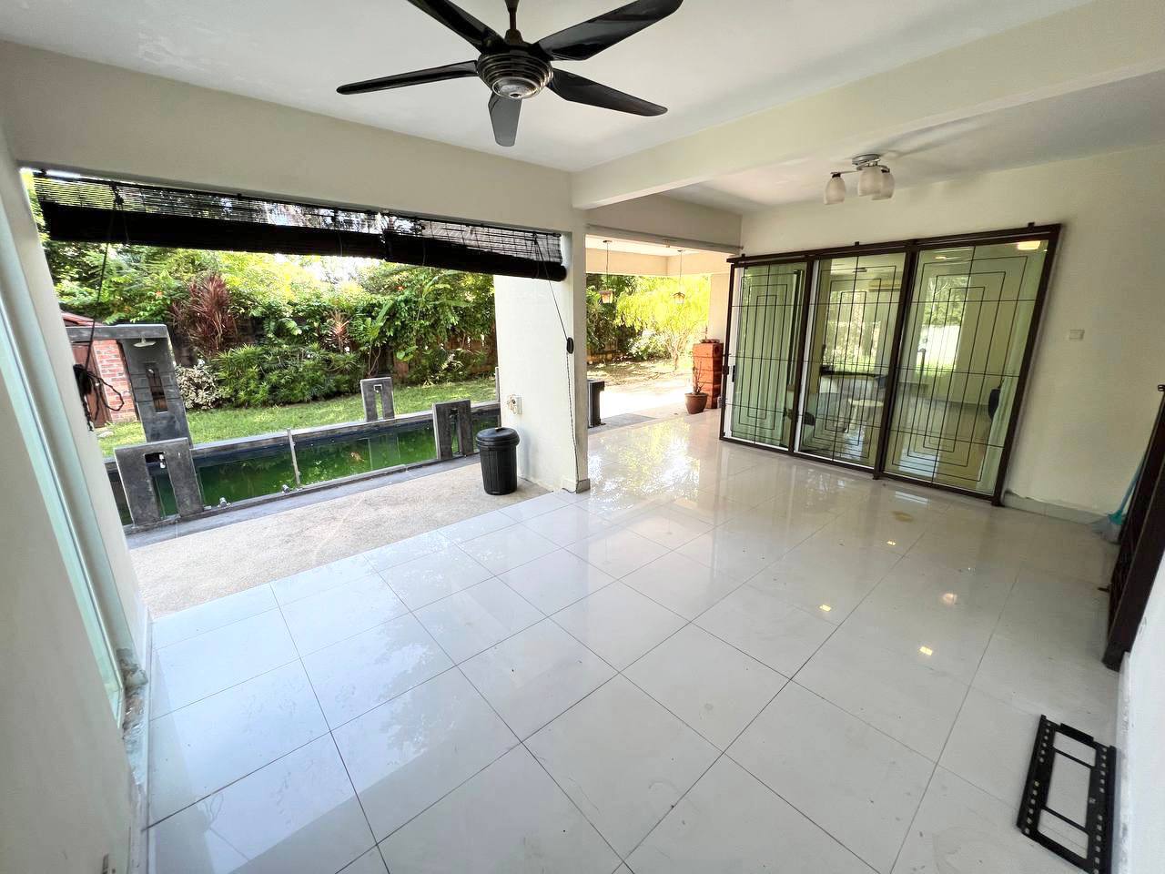 Furnished Three Storey Bungalow Kayangan Heights - photo 9
