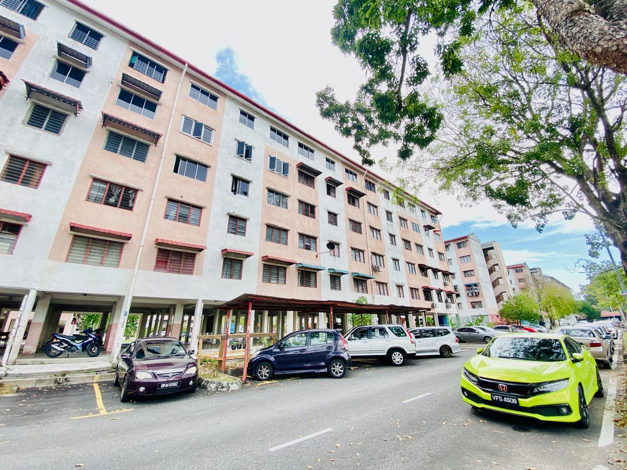 Flat Pkns Seksyen Tujuh Shah Alam