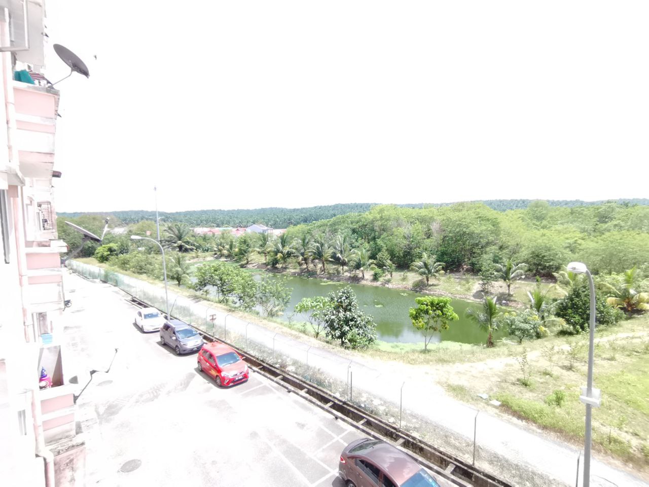 Low Level Two Laguna Biru Kundang Rawang - photo 2