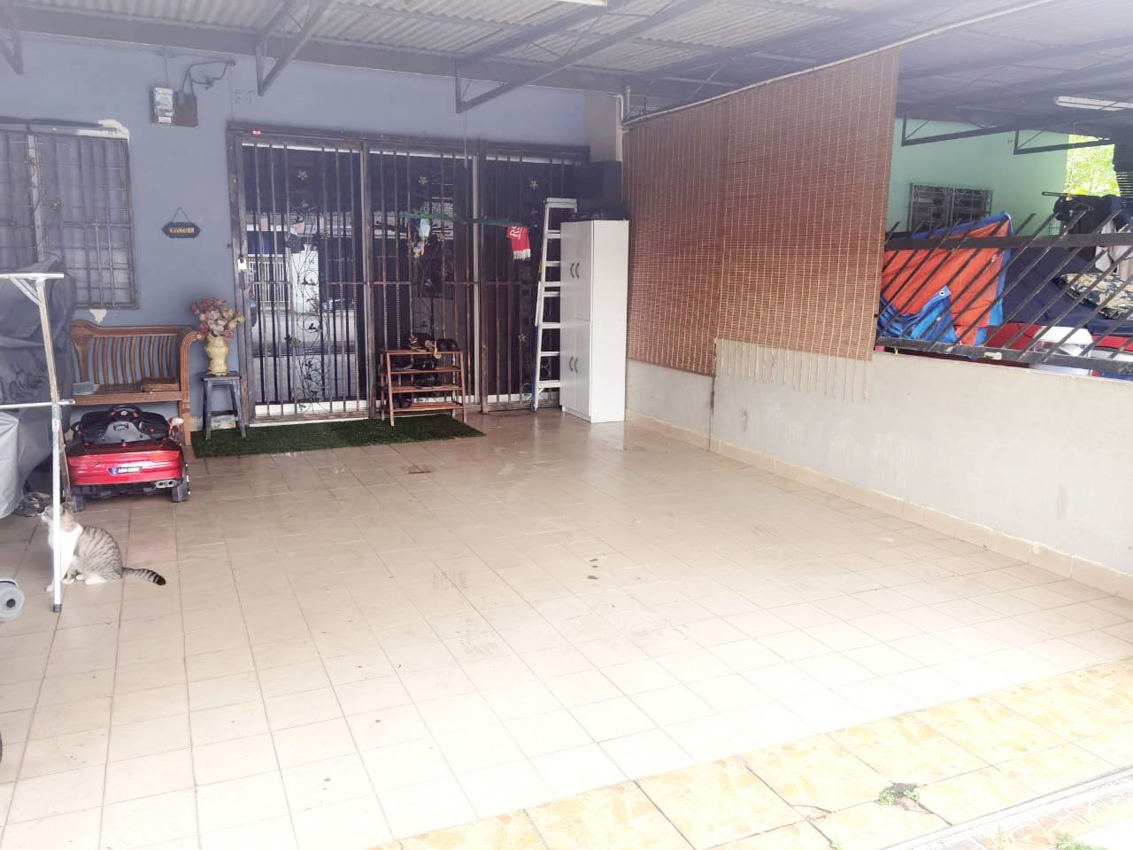 Single Storey Terrace Section Twenty Four Shah Ala - photo 7