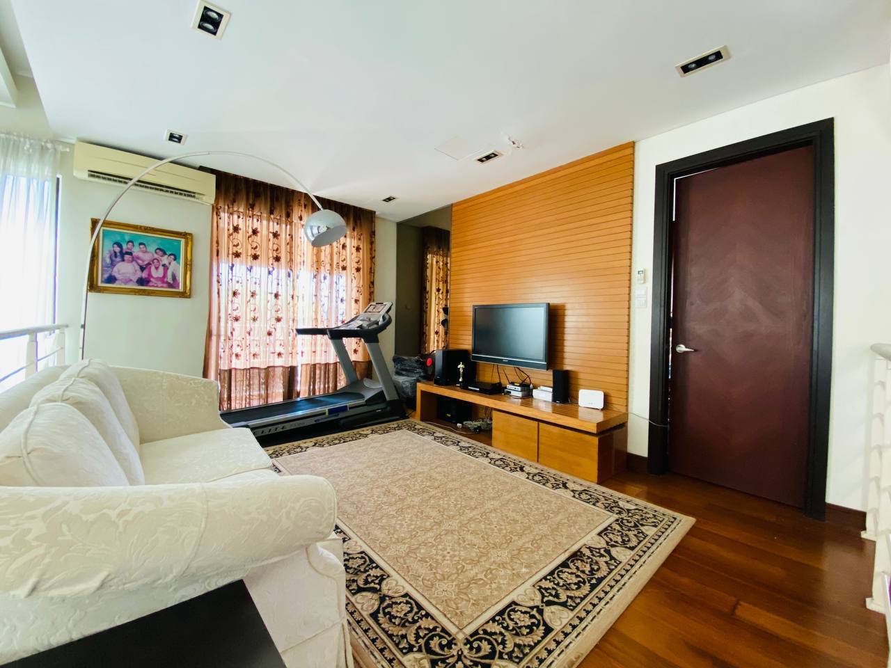 Fully Furnished Bungalow Three Storey Riverview - photo 8
