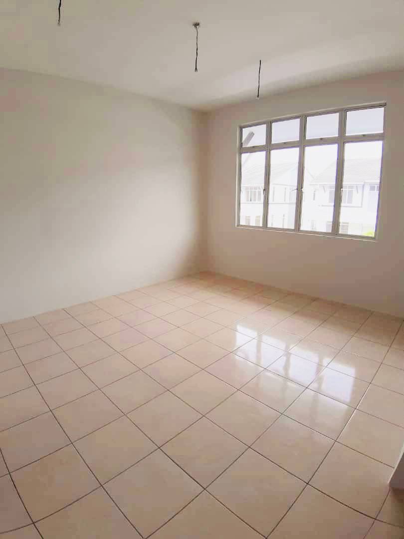 Freehold Double Storey Bandar Mahkota Banting - photo 6