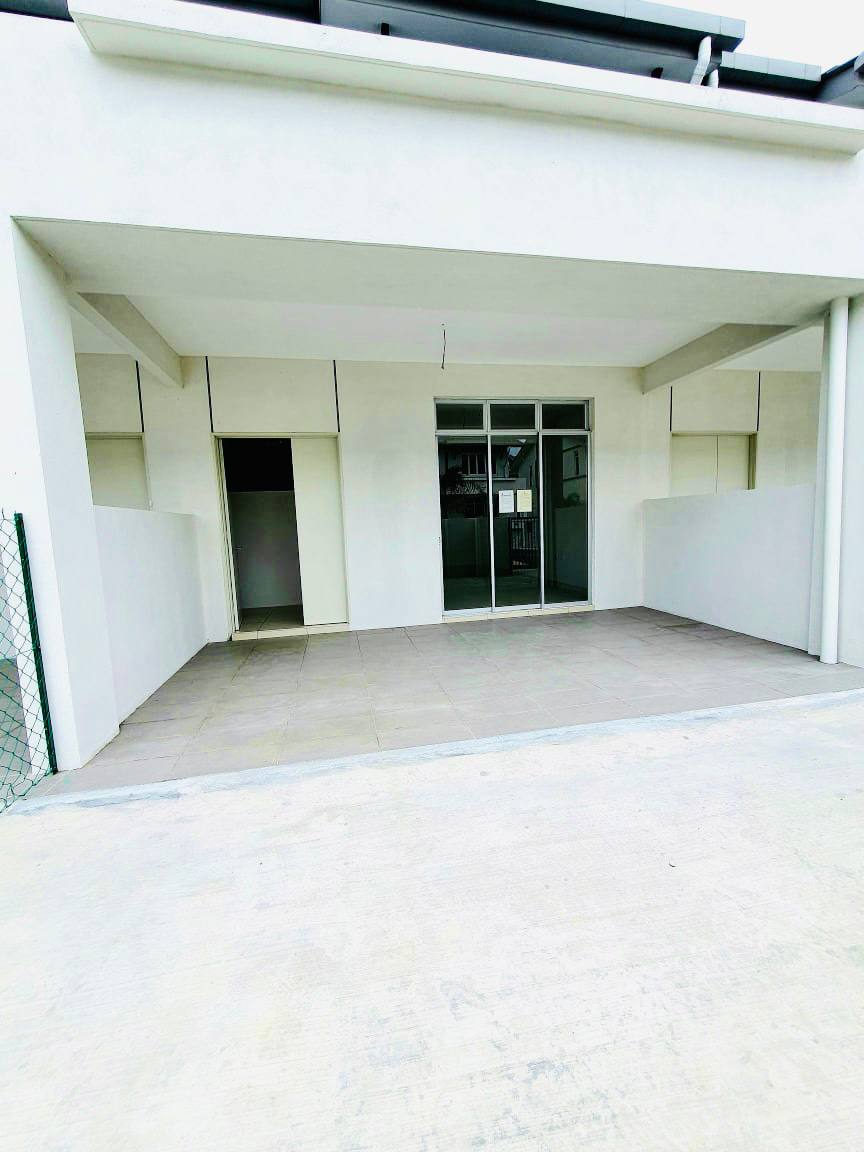 Freehold Double Storey Bandar Mahkota Banting - photo 11