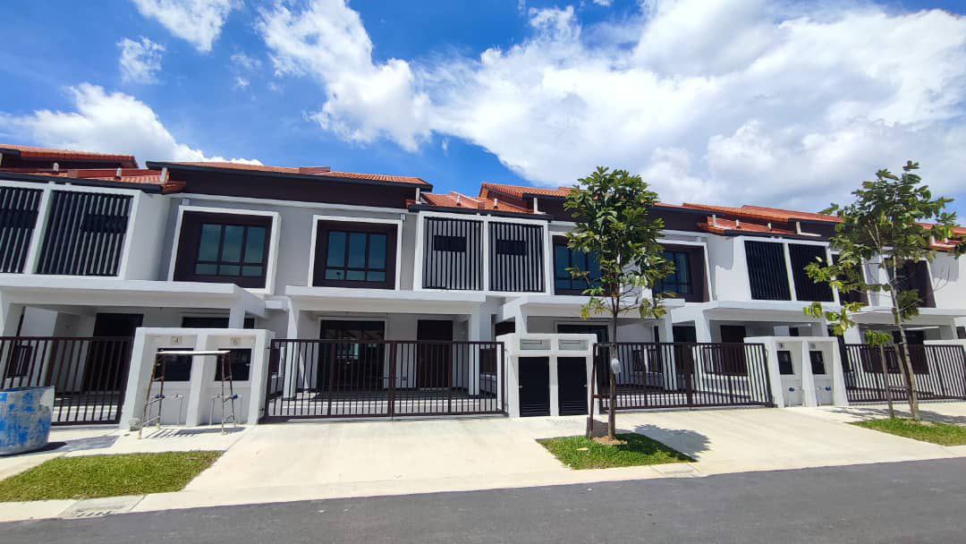 Freehold Brand New Pandura Alam Impian