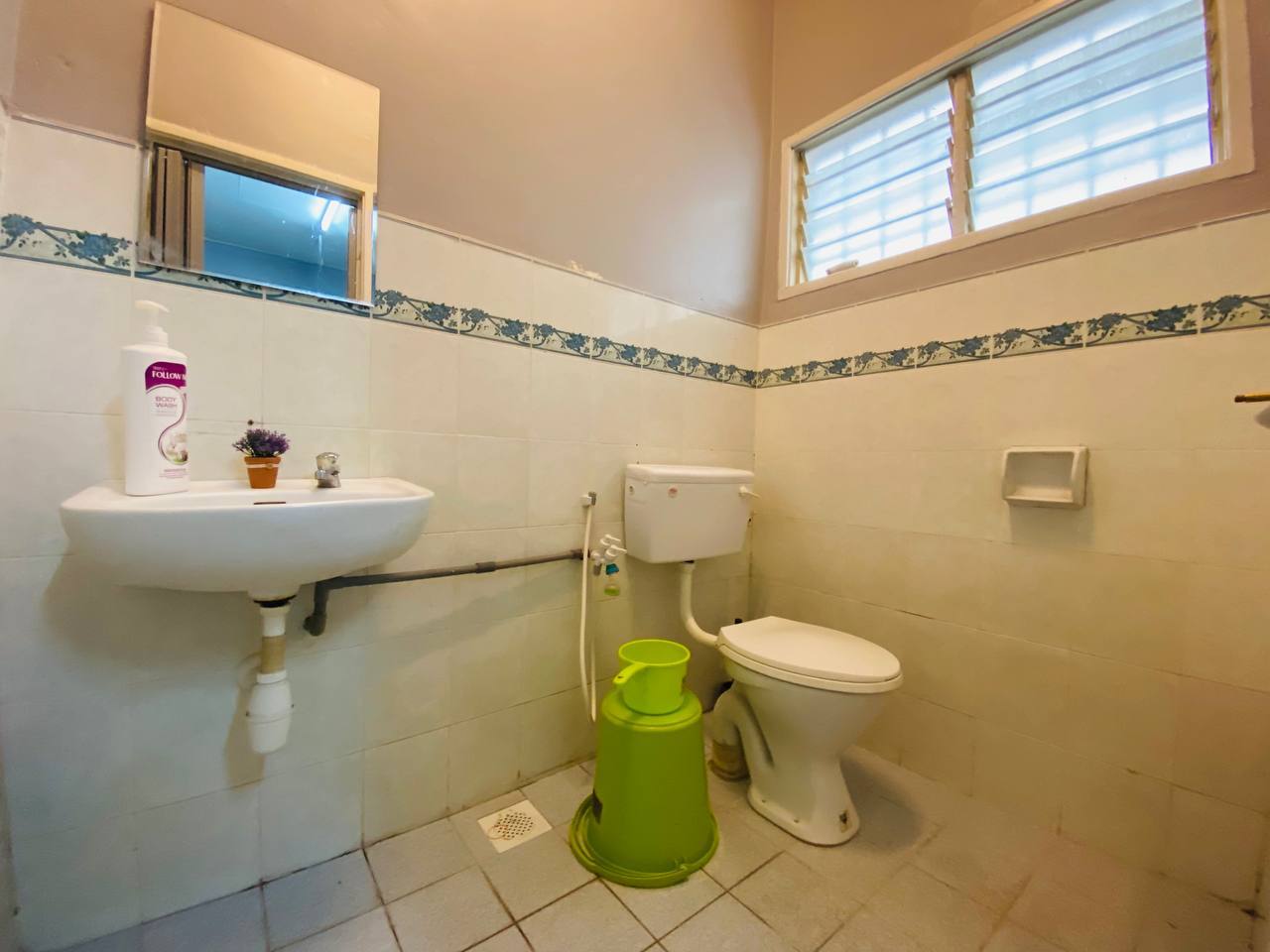 Freehold Single Storey Desa Cempaka Nilai - photo 4