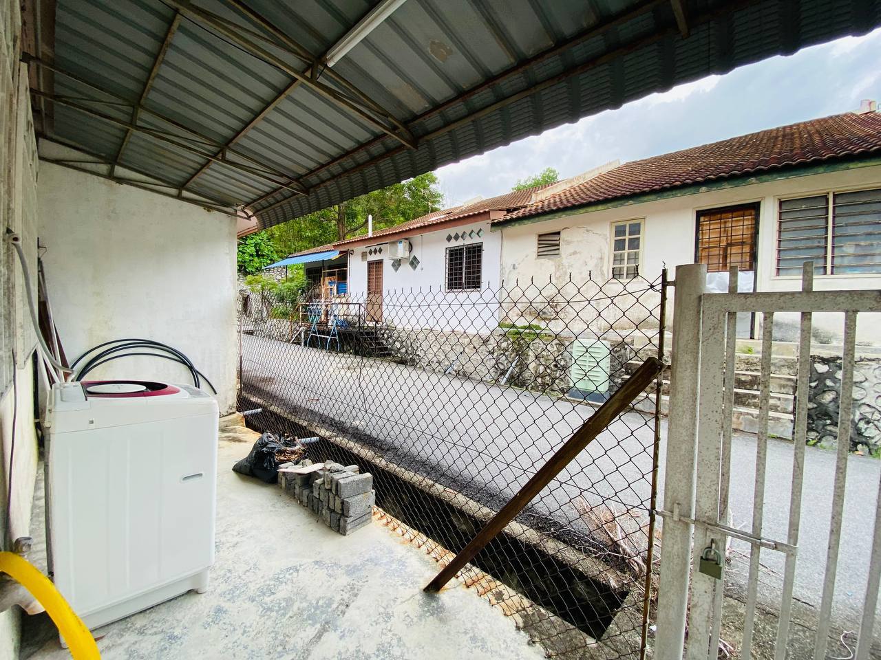 Freehold Single Storey Desa Cempaka Nilai - photo 8
