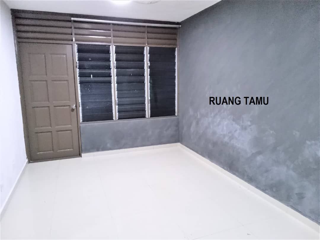 Level Two Flat Pkns Seksyen Eighteen Shah Alam - photo 4