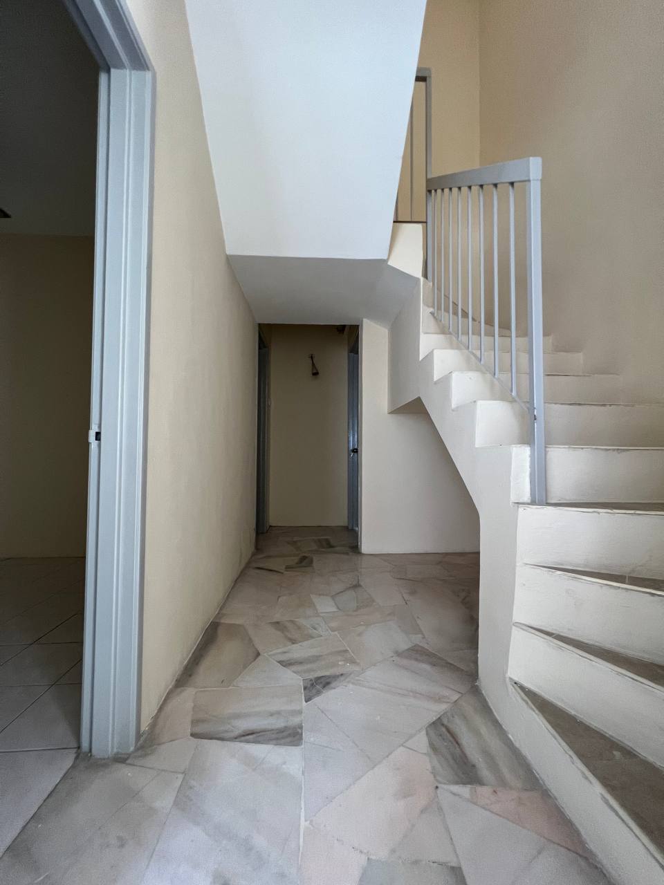With Roof Top Space Apartment Desaminium Flora - photo 6