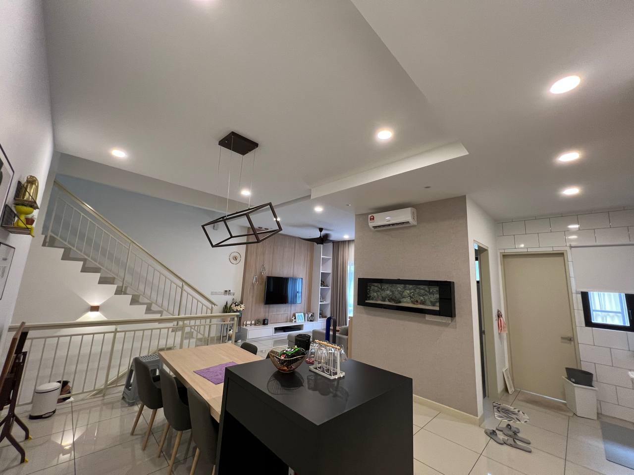 North Fully Furnished Townhouse Triplet Sierra