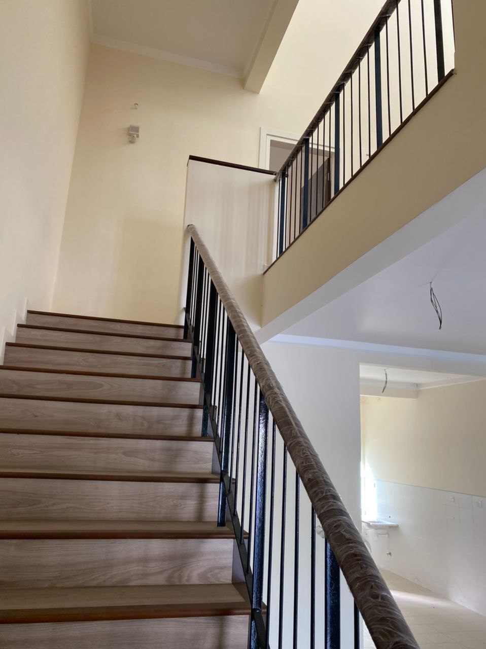 Freehold Double Storey Nobat Bandar Bukit Raja - photo 9