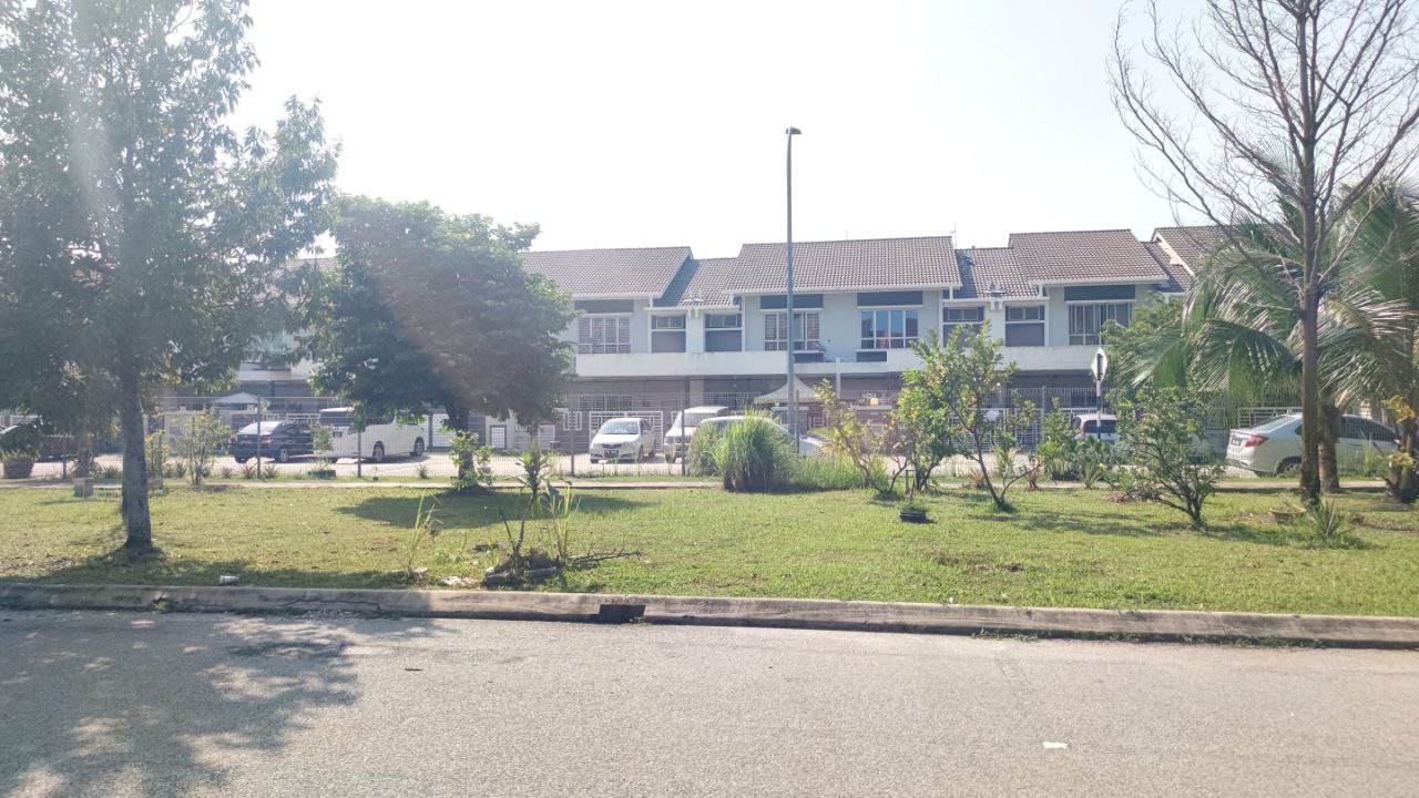 Freehold Double Storey Nobat Bandar Bukit Raja - photo 13