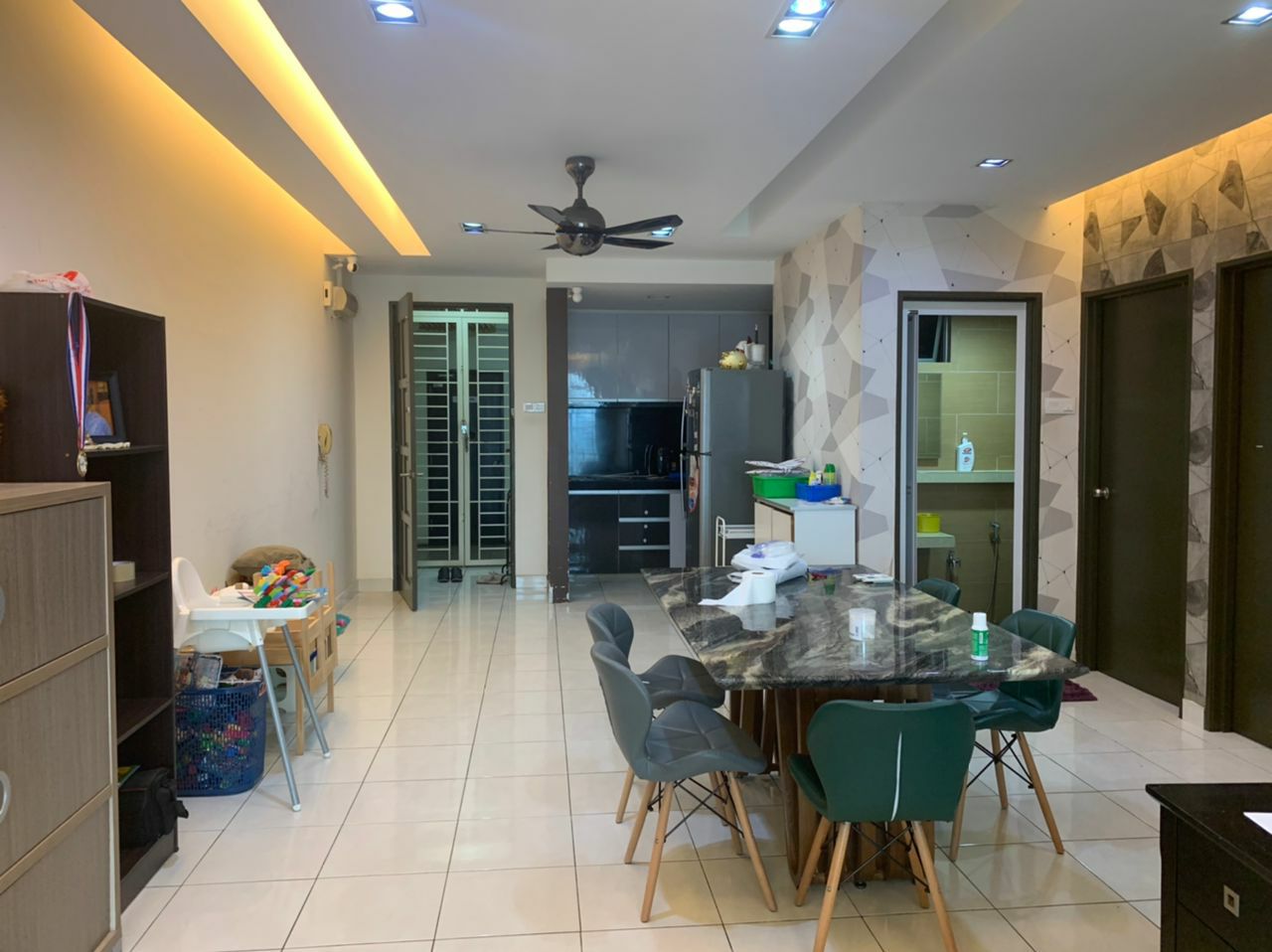Freehold Facing Klcc Diamond Regency Setapak - photo 6