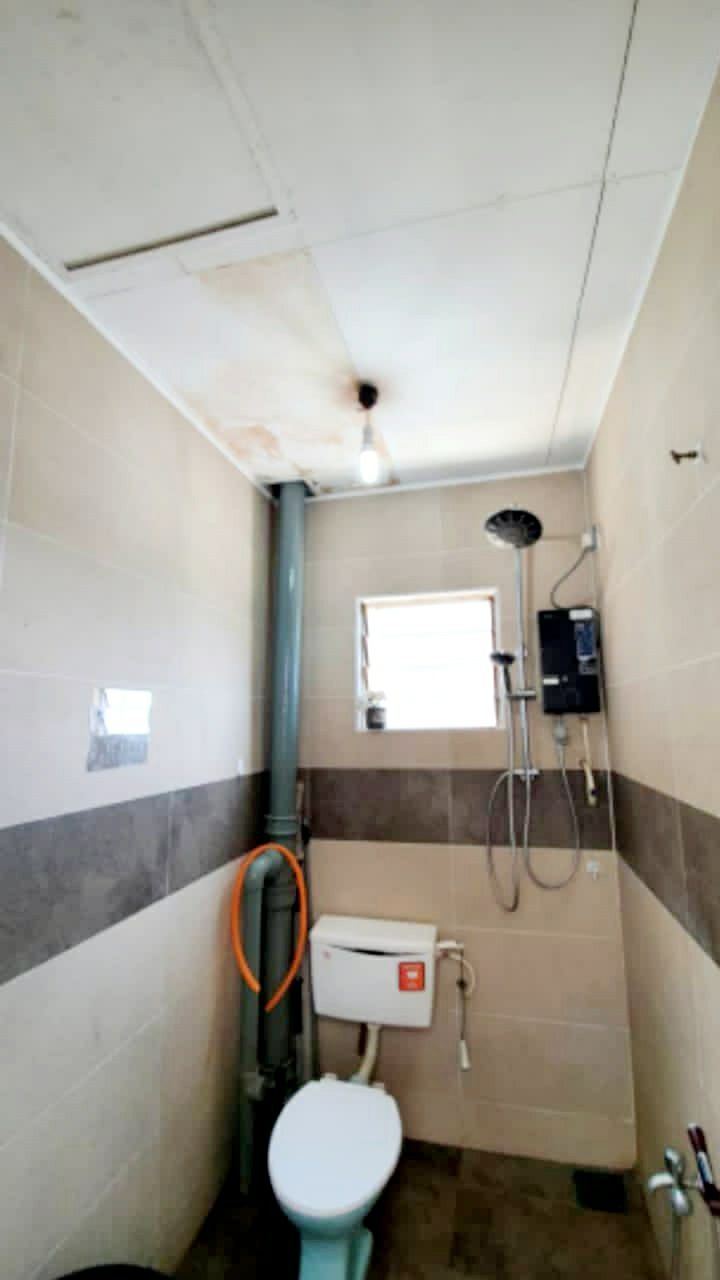 Flat Seksyen Enam Shah Alam - photo 8