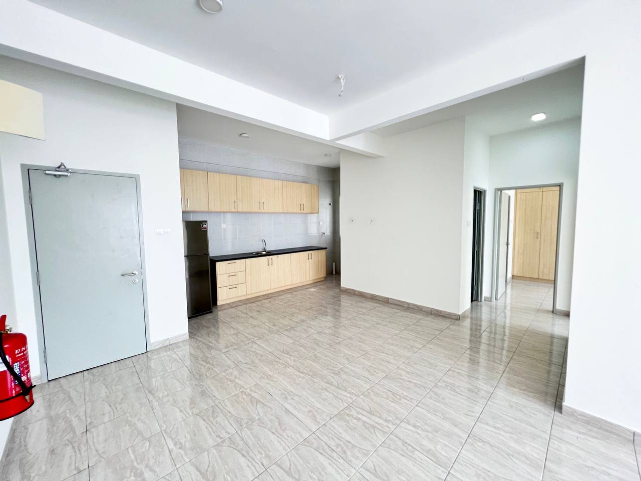 Partially Furnished Putra Impian Apartment Bangi - photo 8