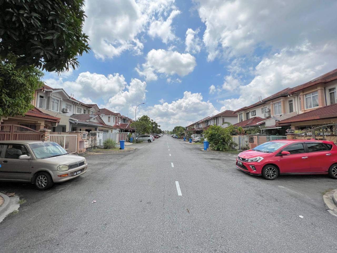 Double Storey Terrace Subang Galaxy - photo 2