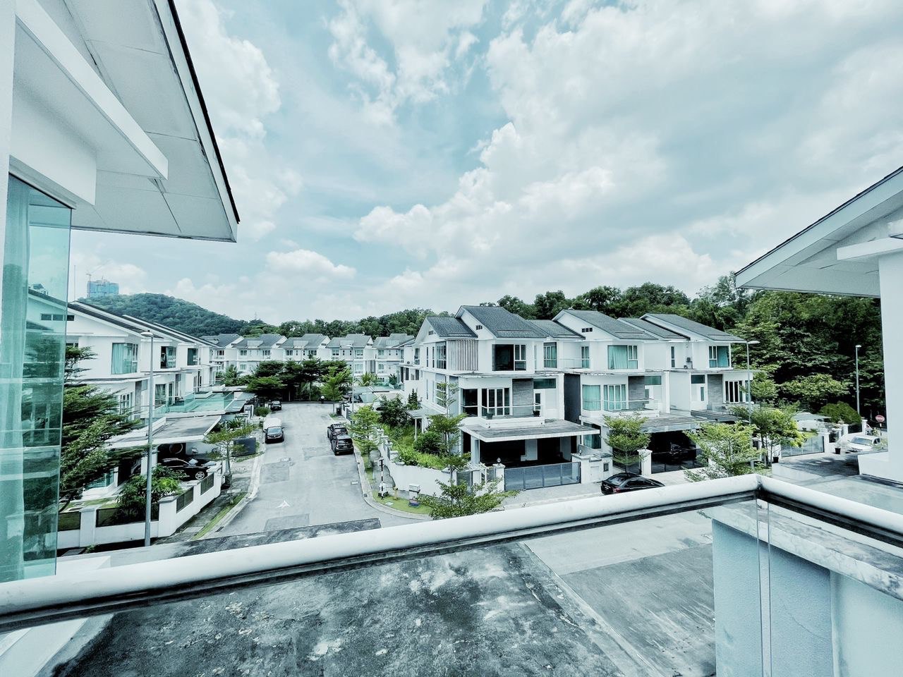 Bungalow Three Storey Damasari Wangsa Melawati KL - photo 3