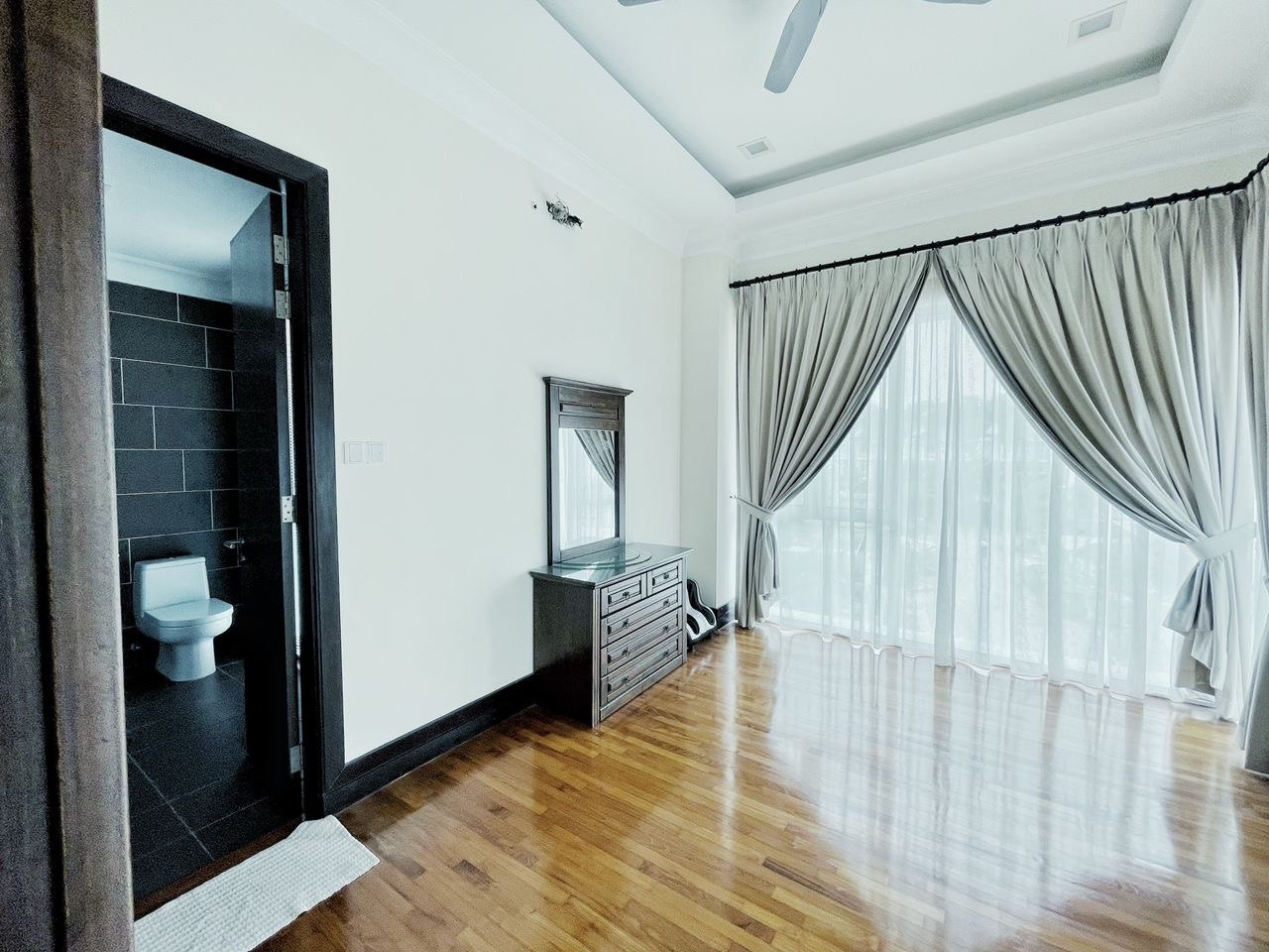 Bungalow Three Storey Damasari Wangsa Melawati KL - photo 4