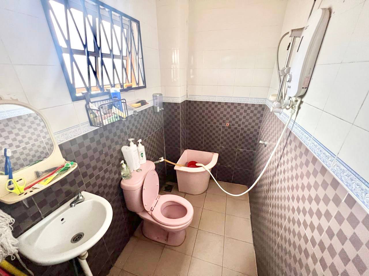 Freehold Double Storey Bandar Bukit Puchong - photo 2