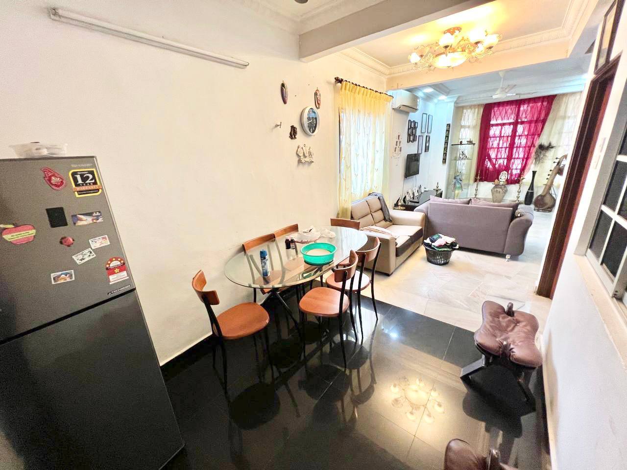 Freehold Double Storey Bandar Bukit Puchong - photo 6