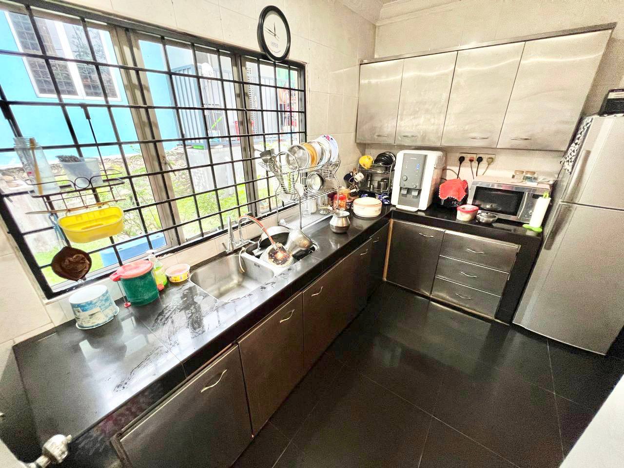 Freehold Double Storey Bandar Bukit Puchong - photo 9