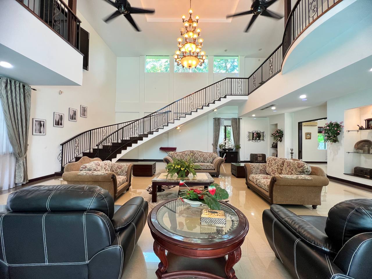 Freehold Bungalow Country heights Kajang