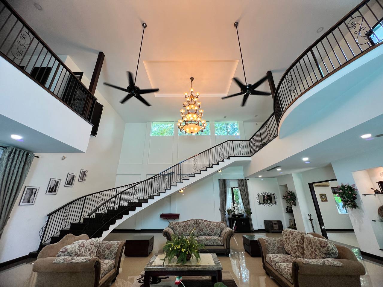 Freehold Bungalow Country heights Kajang - photo 12
