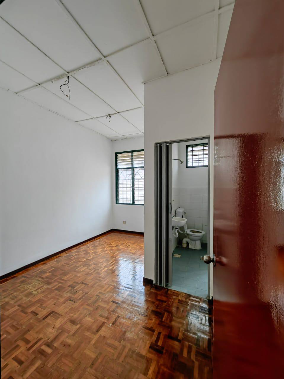 Double Storey Terrace End Lot SP 8 Puchong - photo 2
