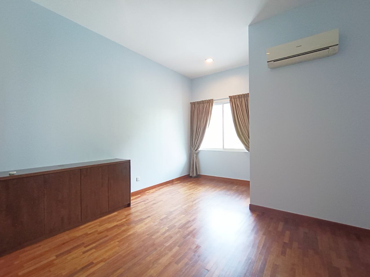 Semi Detached House Palmiera Kinrara Residence Puc - photo 4