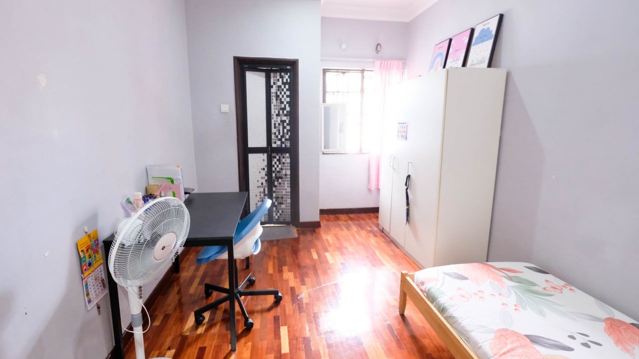 Double Storey Terrace Subang Bestari - photo 3