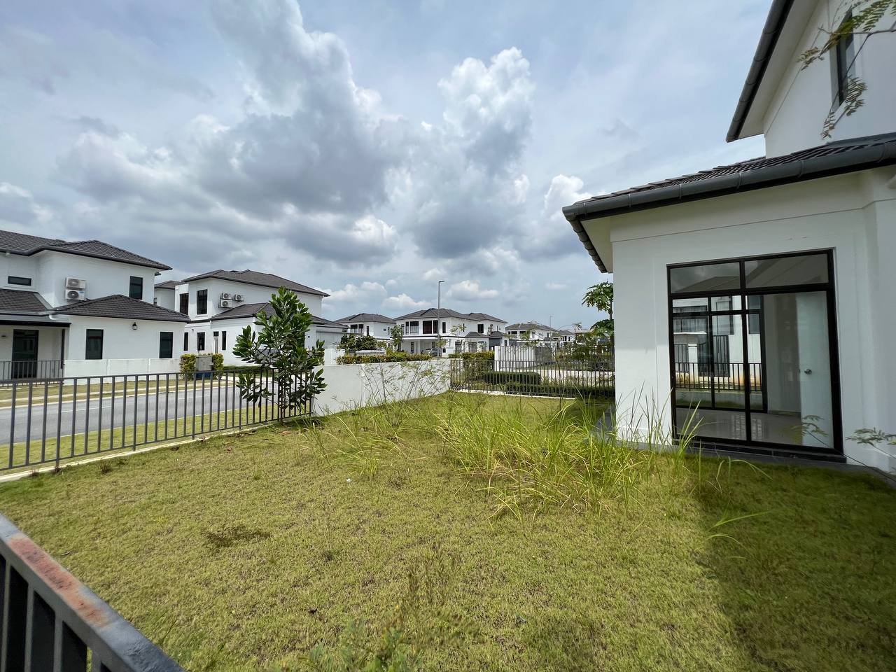 Semi D Corner Lot Avenham Garden Eco Grandeur - photo 8