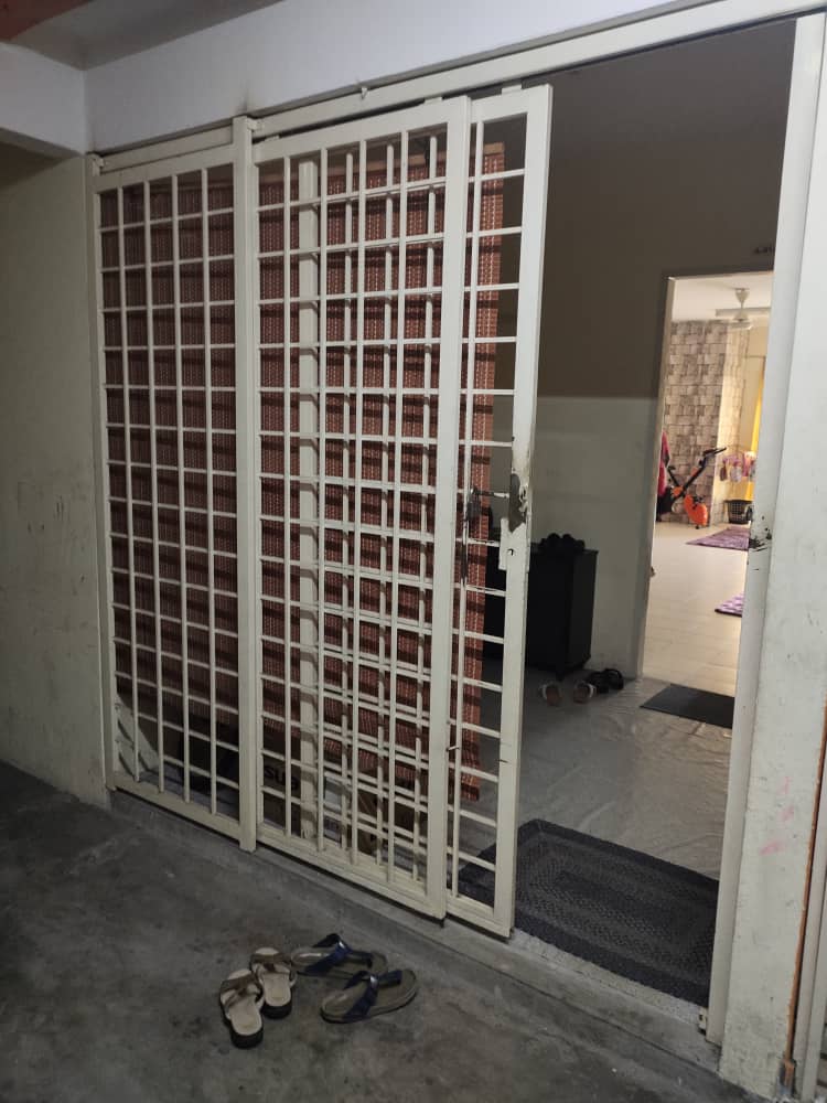 Apartment Taman Jasa Perwira Selayang Lake View