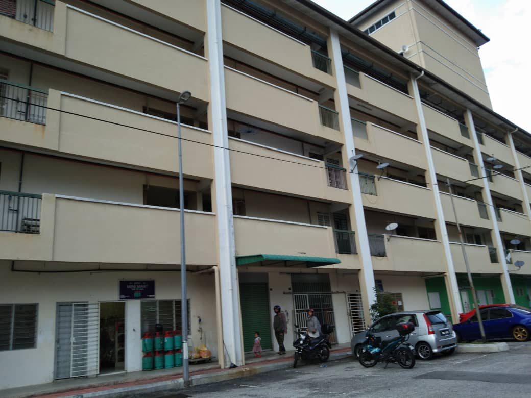 Seri Delima Apartment Subang Permata
