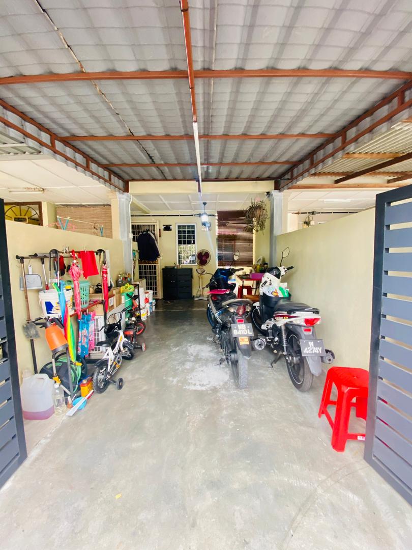 TownHouse Taman Impian Indah