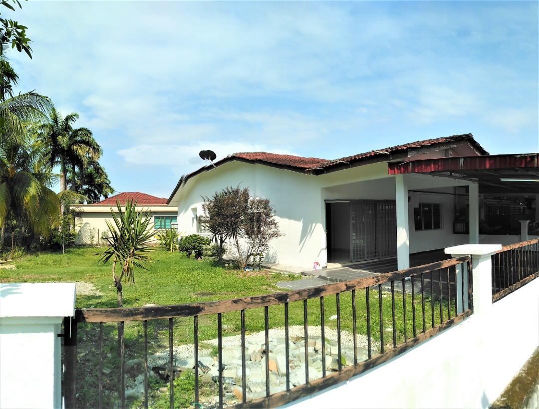 Single Storey Taman Damai Banting - photo 7