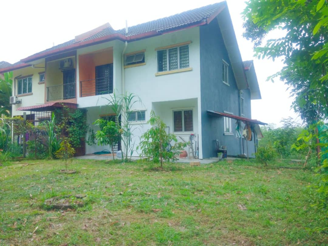 SEMI DETACHED DOUBLE STOREY TAMAN LESTARI PERDANA - photo 3