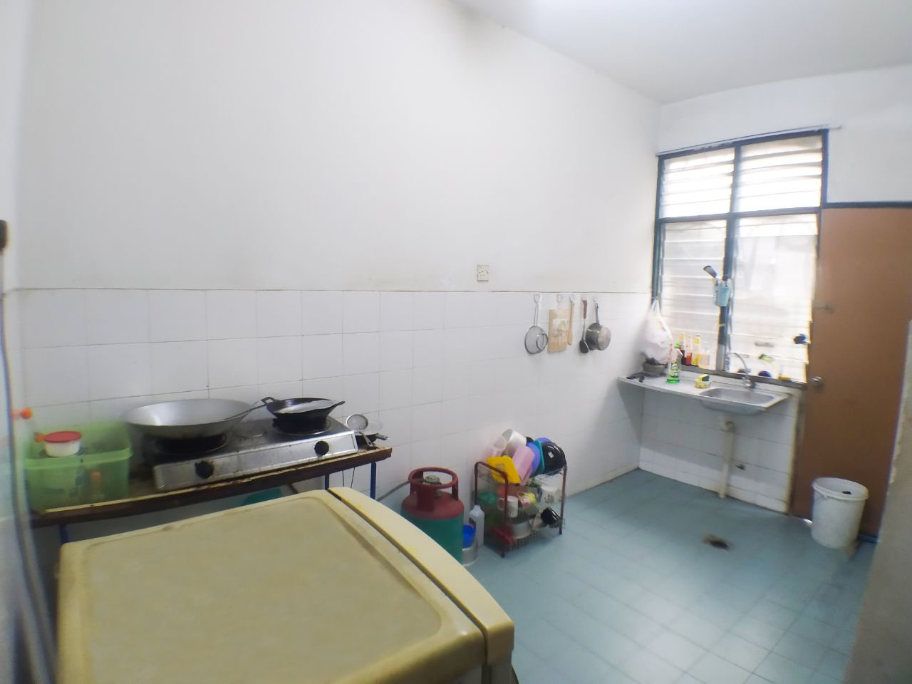 DOUBLE STOREY TAMAN SAUJANA PUCHONG SP8 - photo 5