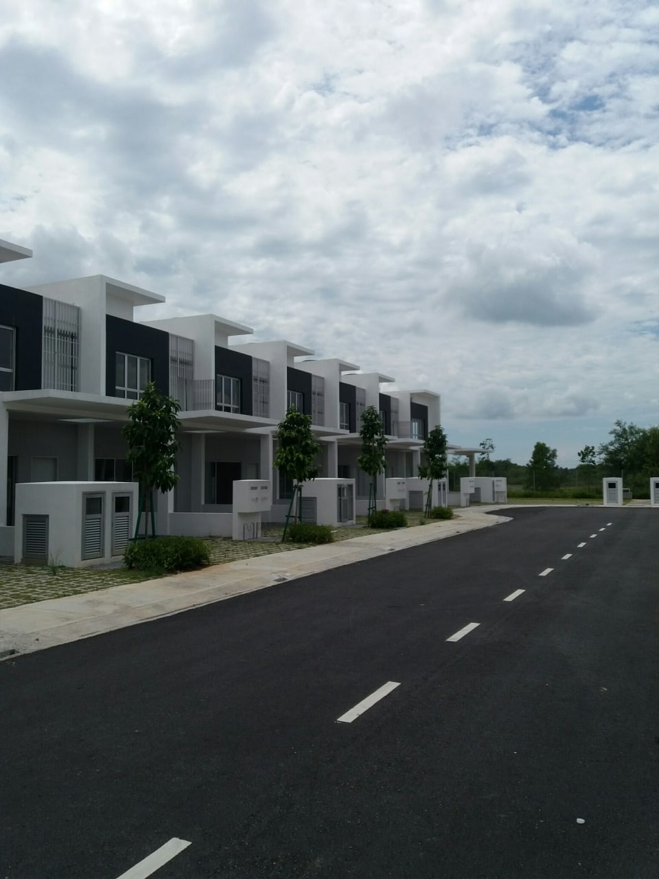 DOUBLE STOREY CASA GREEN CYBERSOUTH CYBERJAYA - photo 2
