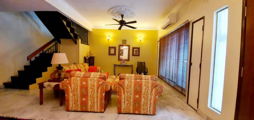 DOUBLE STOREY TAMAN SUBANG INDAH PETALING JAYA - photo 3