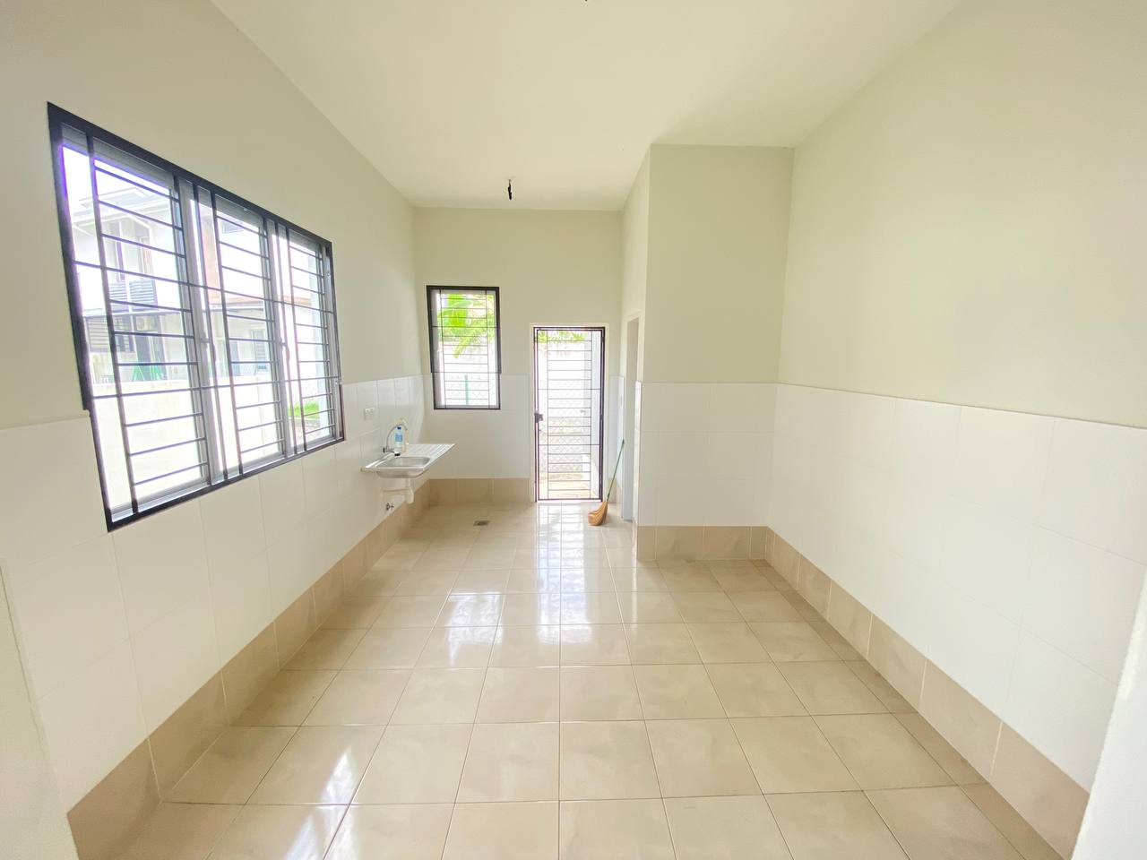 DOUBLE STOREY SERENE HEIGHT CAMELIA BANGI - photo 5