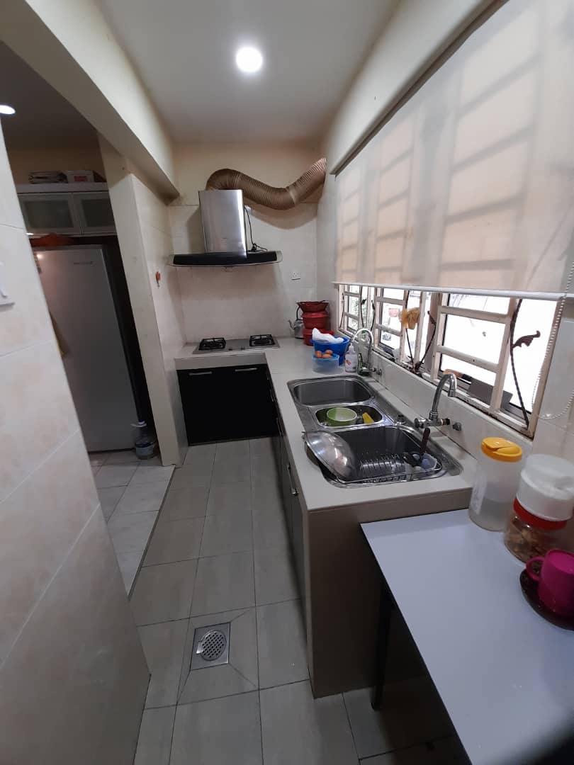 DOUBLE STOREY TAMAN IMPIAN MURNI SAUJANA IMPIAN - photo 4