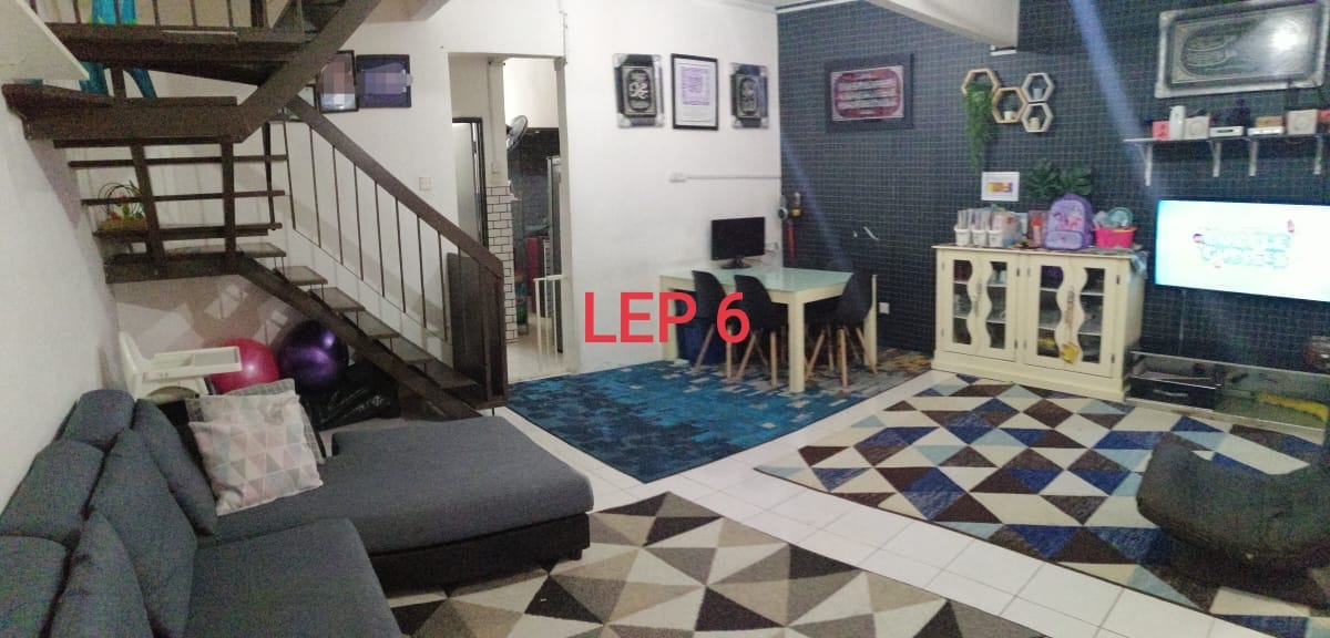 DOUBLE STOREY TAMAN LESTARI PUTRA SERI KEMBANGAN - photo 2