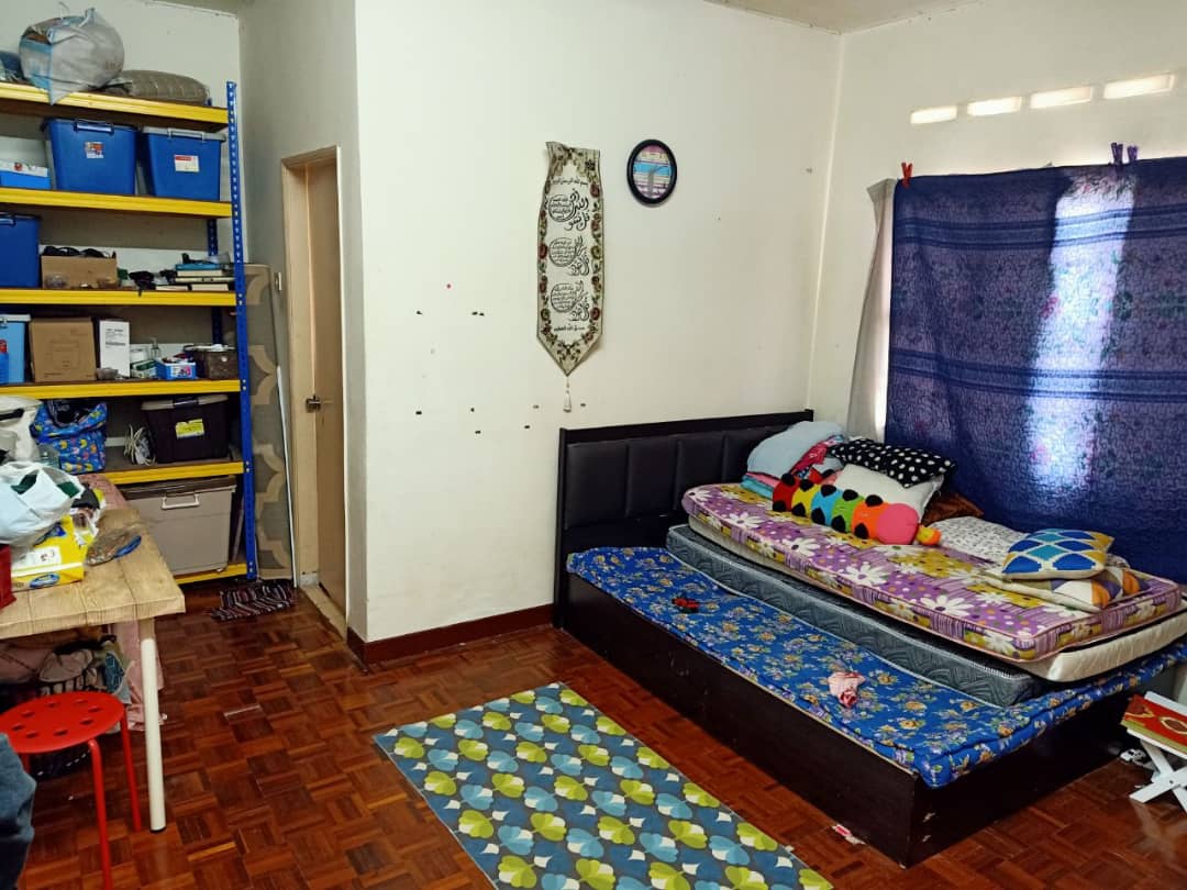 DOUBLE STOREY BANDAR SERI EHSAN BANTING - photo 4