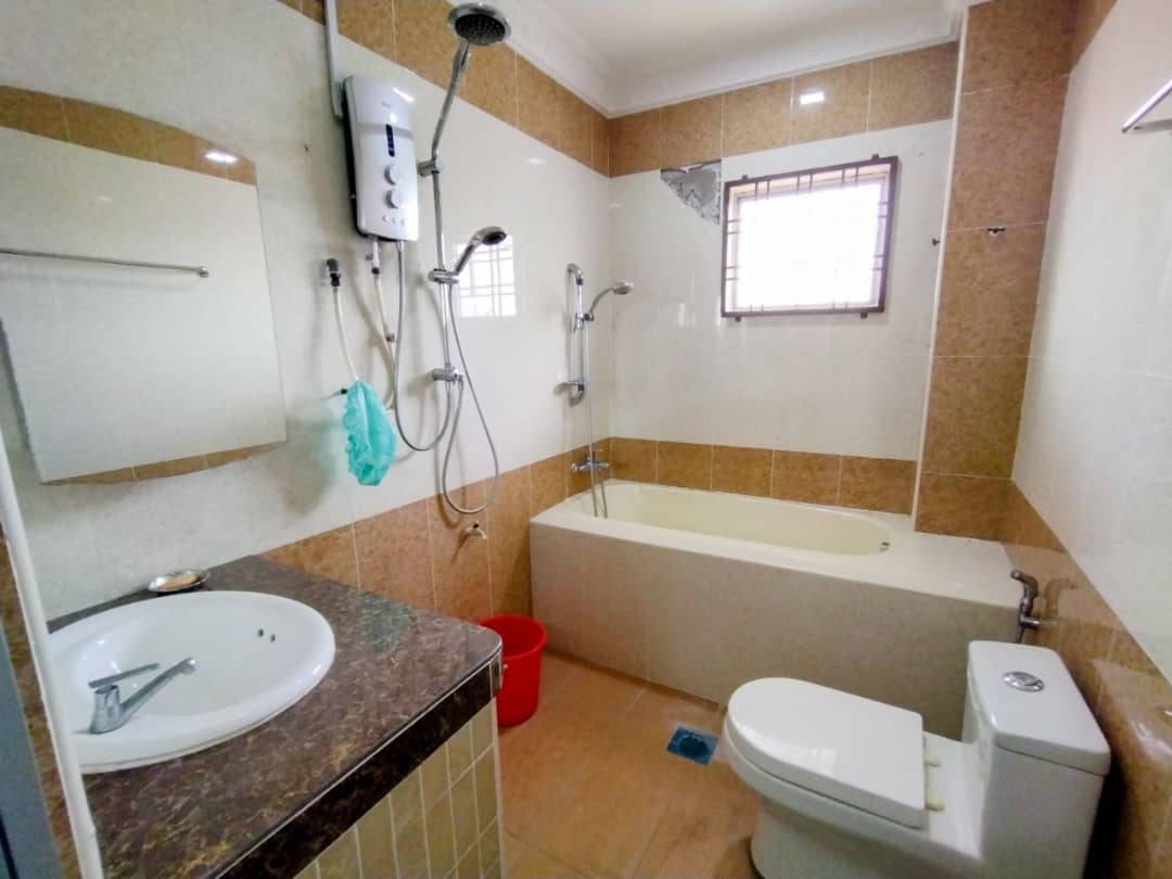 DOUBLE STOREY TERRACE BANDAR PUTRA PERMAI - photo 5