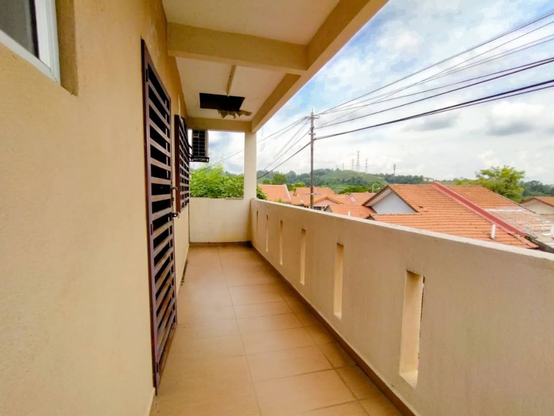DOUBLE STOREY TERRACE BANDAR PUTRA PERMAI - photo 6
